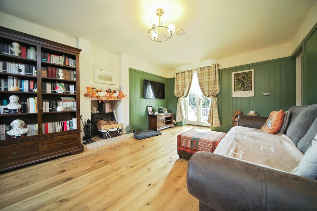 Property photo 2 of 22