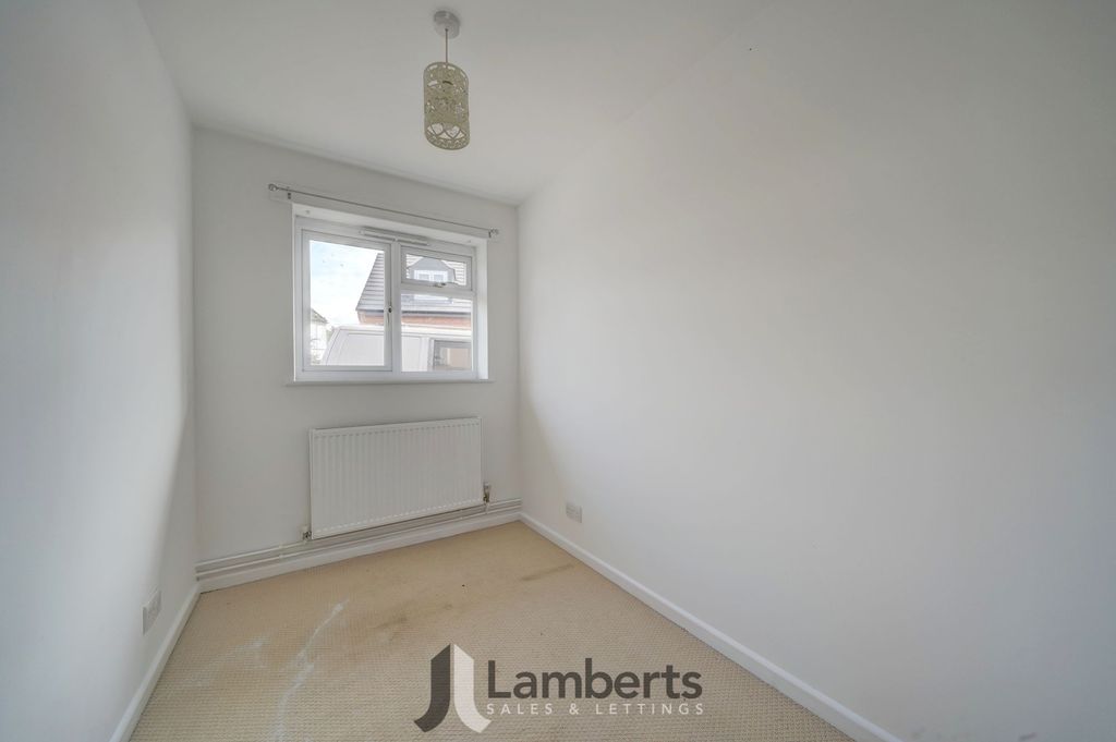 Additional image 5 of 2 bed flat for saleSchool Road, Evesham WR11