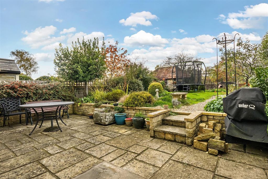 Property photo 3 of 22 1371599-21-68Ff4B6244253.Jpg