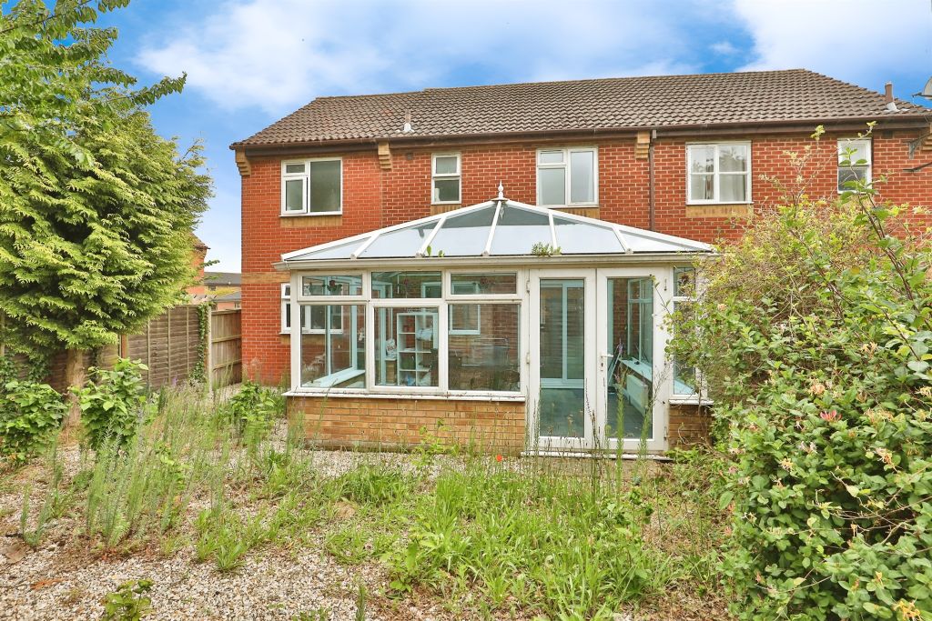 Property photo 2 of 17