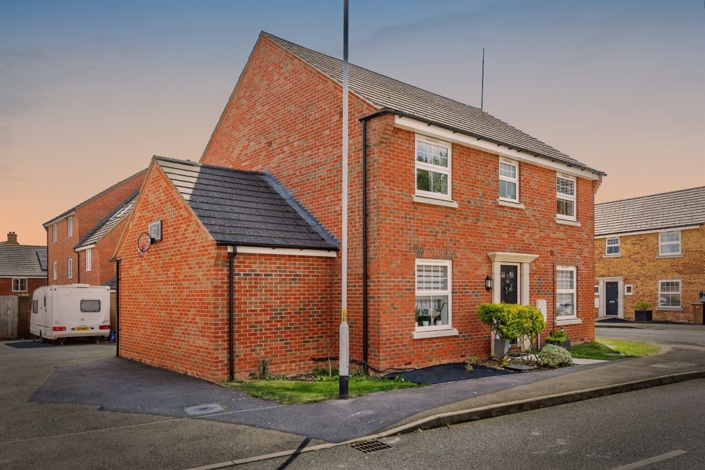 Property photo 2 of 18