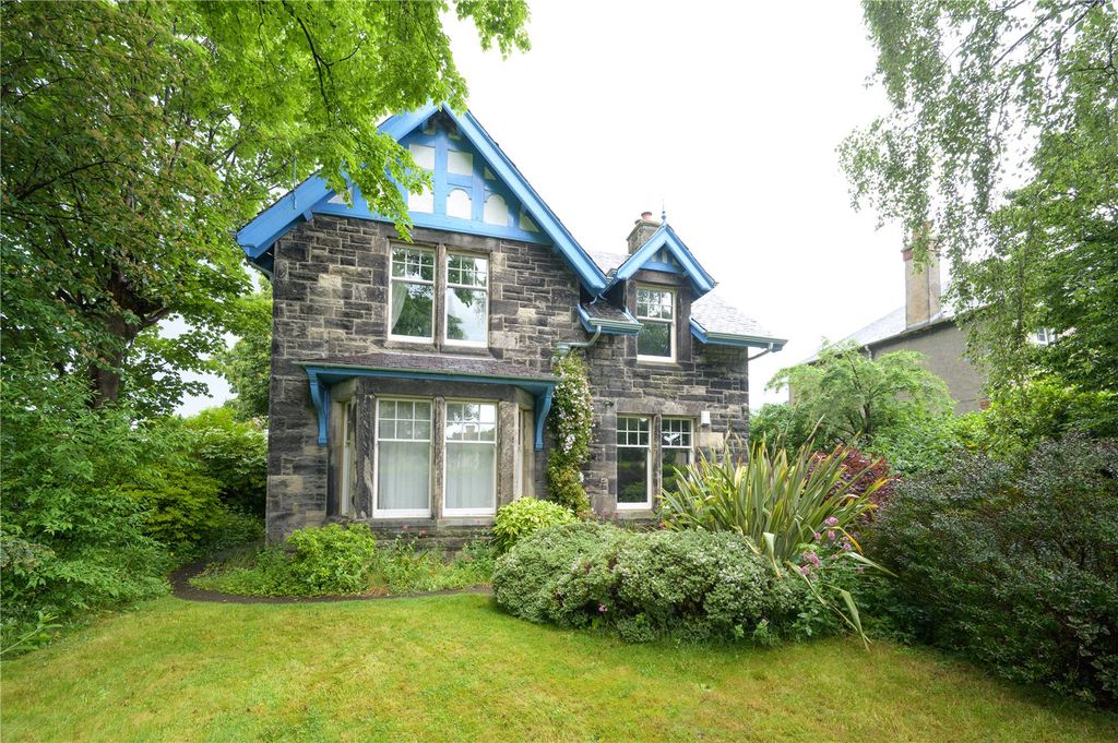 Property photo 1 of 22 Preston Manse