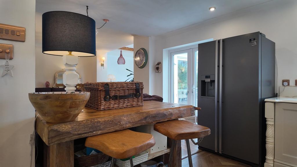 Additional image 15 of 5 bed detached house for saleStation Road, Bynea, Llanelli SA14