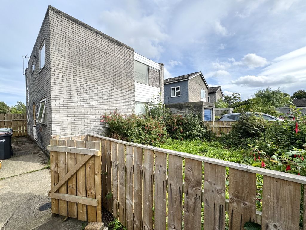 Property photo 1 of 14 Img_5878