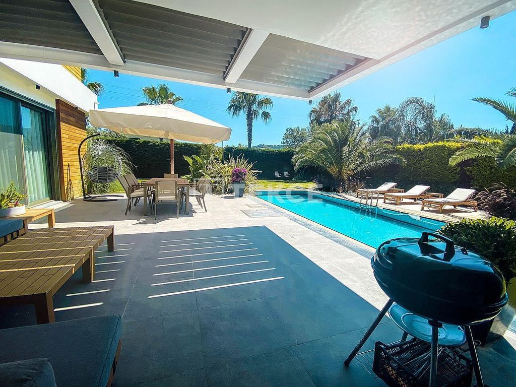 Property photo 3 of 59