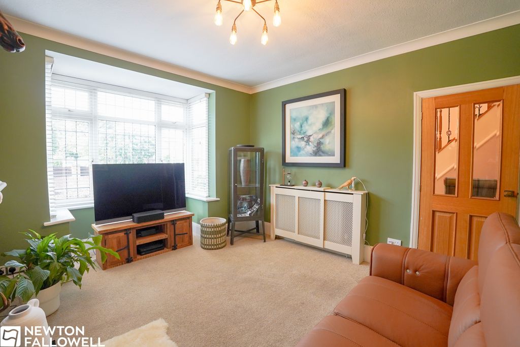 Property photo 3 of 20