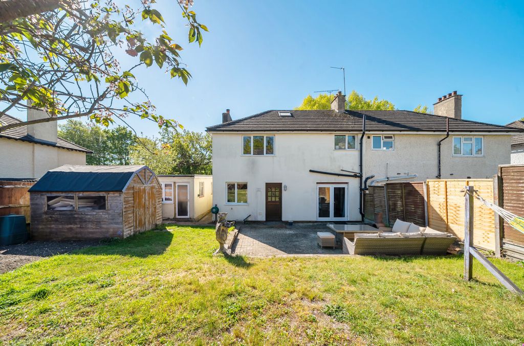 Property photo 2 of 19 1440272-1-69Eb352...