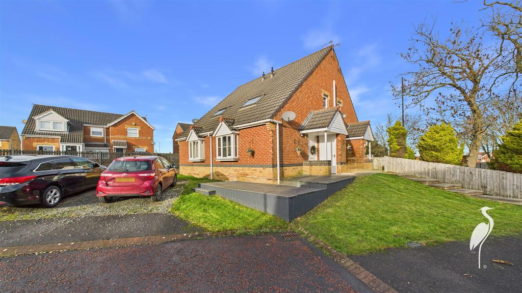 Property photo 1 of 11 Front External.Jpg