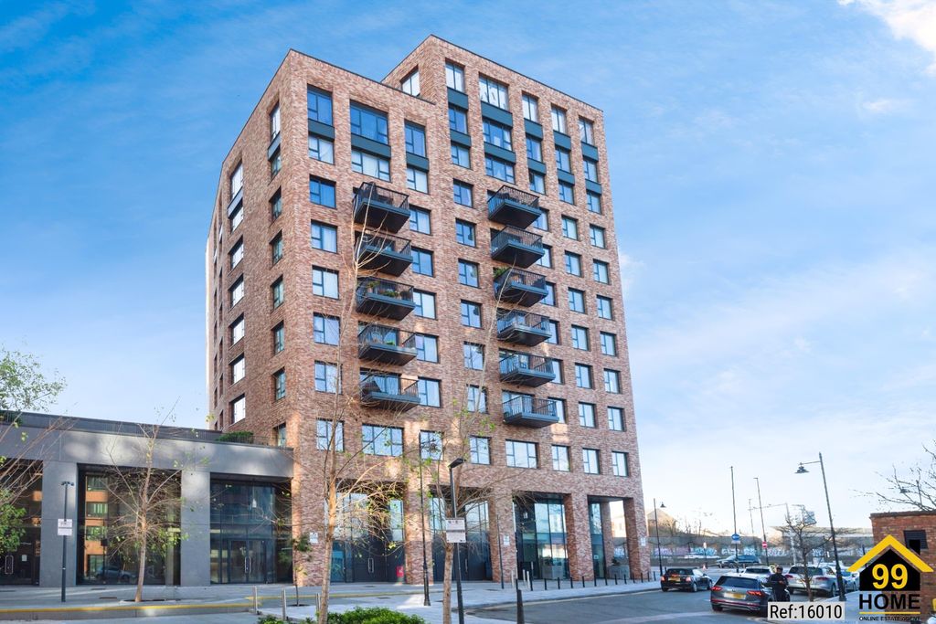 Property photo 2 of 19 Photo 1