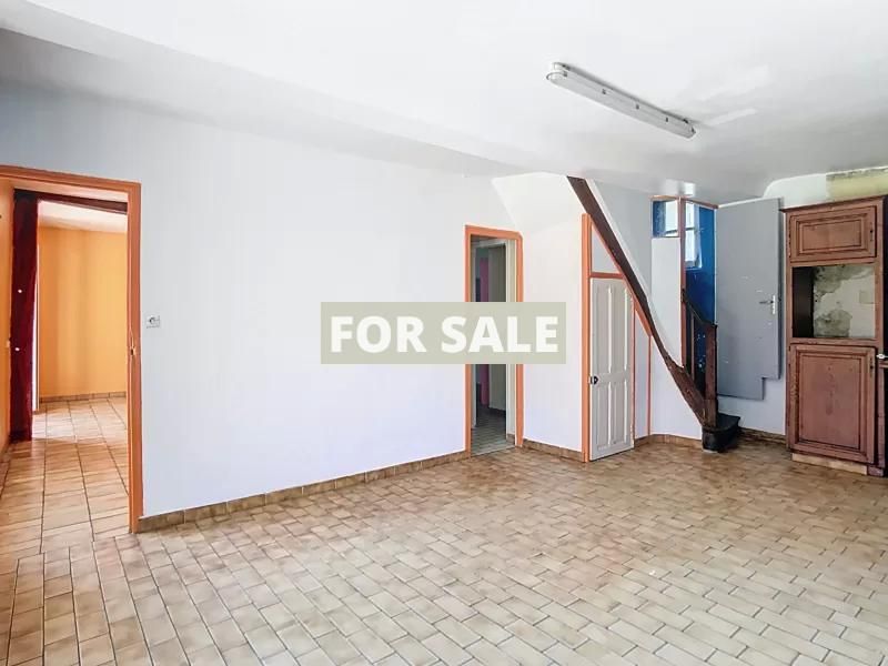 Property photo 3 of 18