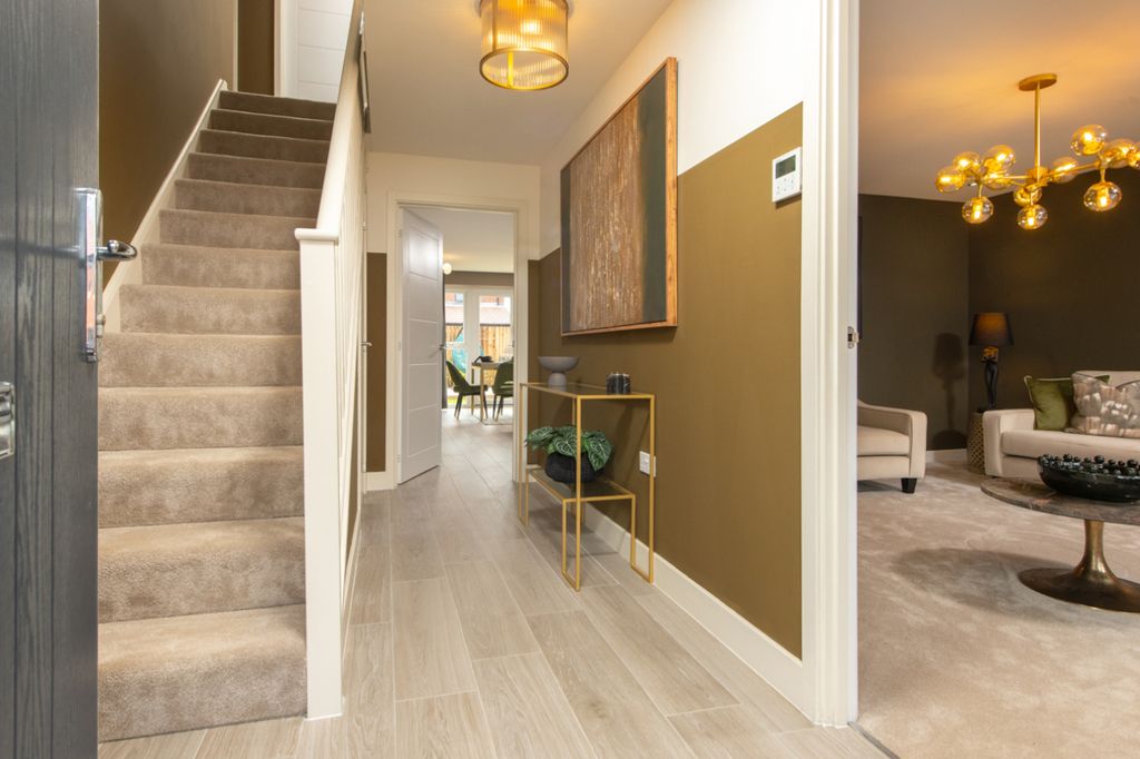 Property photo 3 of 11 Lh-Vmcw-Honeysuckle-Hallway