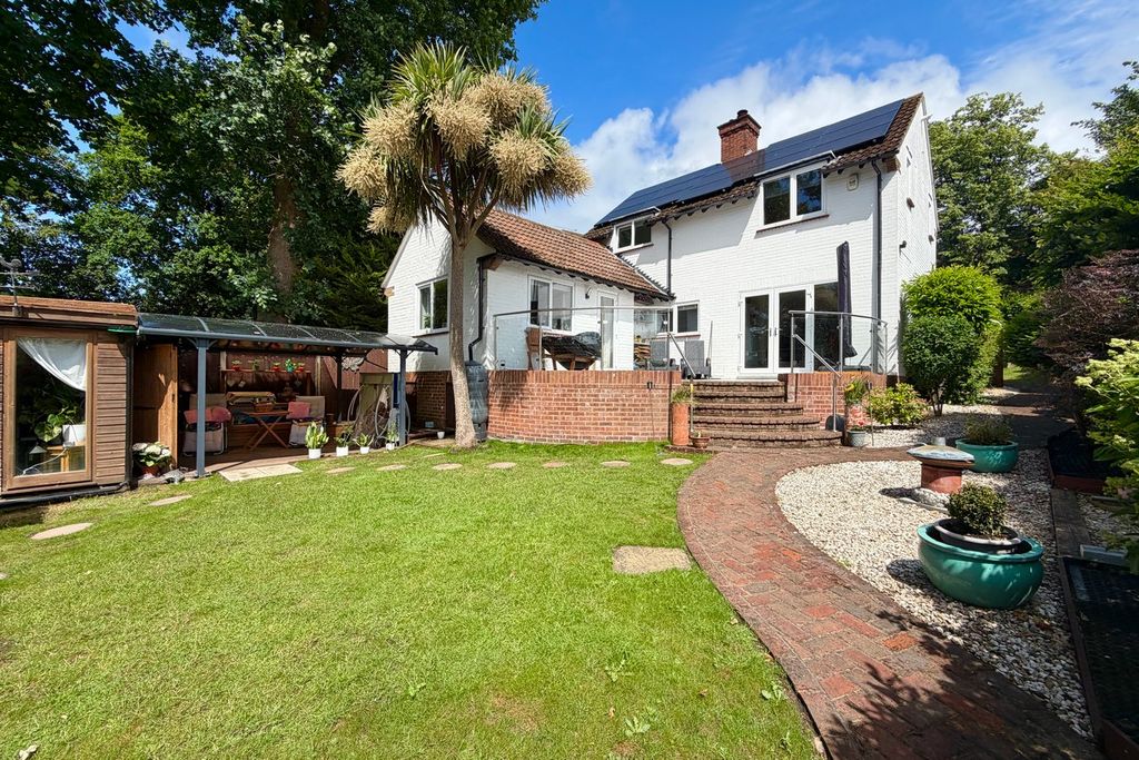 Property photo 2 of 29