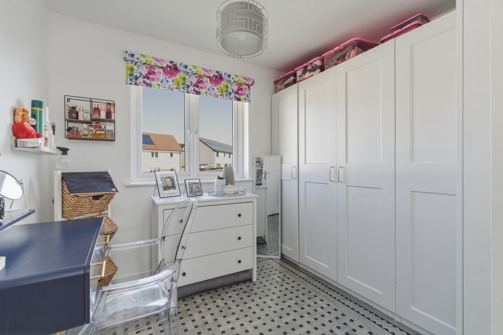 Additional image 28 of 5 bed detached house for saleWest Kip Walk, Livingston, West Lothian EH54