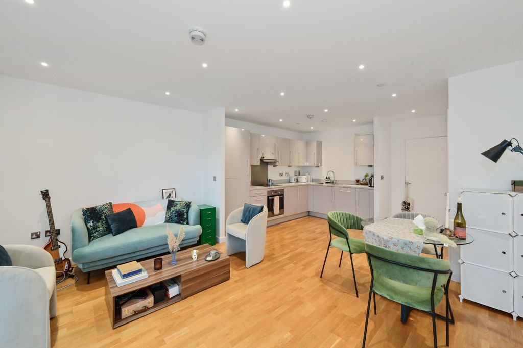 Property photo 2 of 28 Photo 2