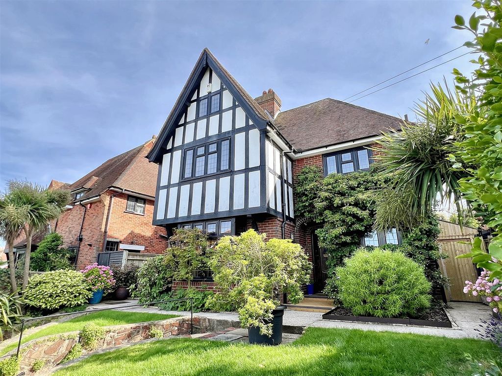 Property photo 1 of 35 Img_8809.Jpg
