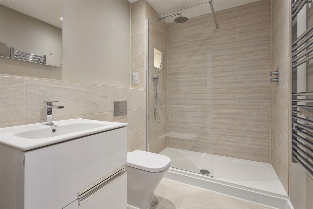 Property photo 3 of 11 Img_2180.Jpg