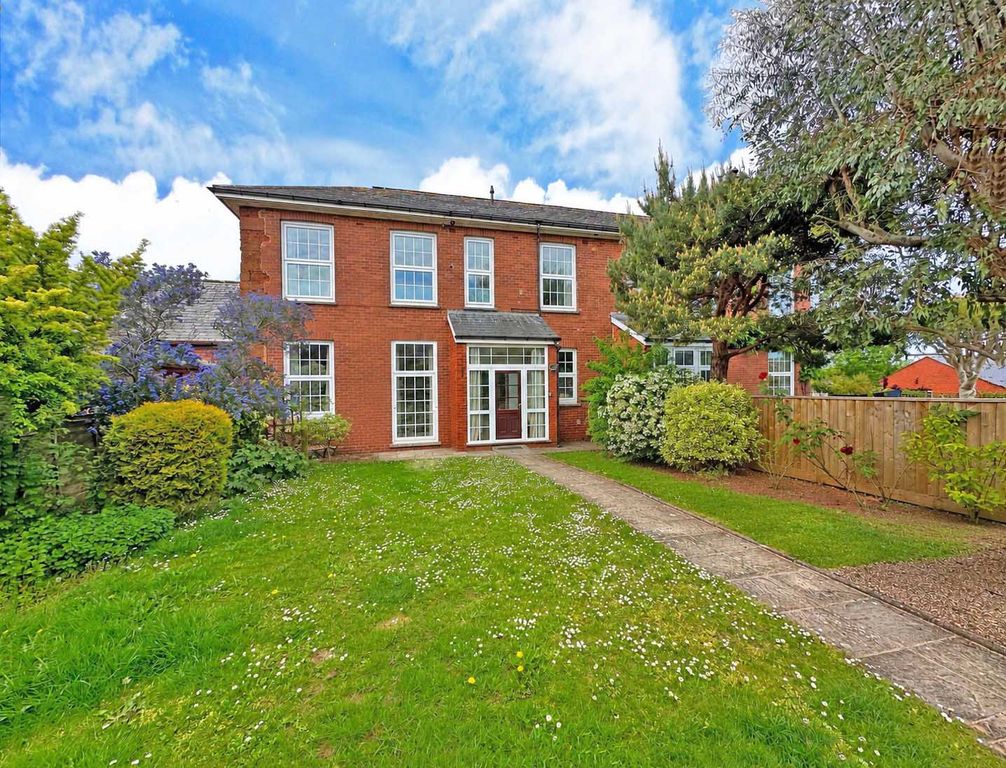 Property photo 1 of 23