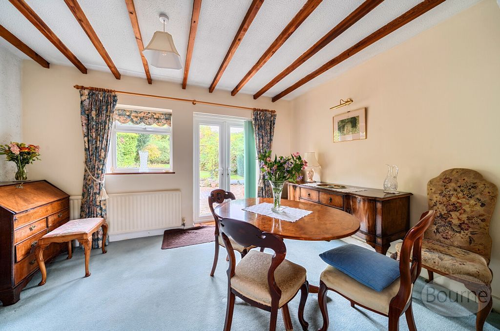 Property photo 3 of 17 553Bc47A-3445-402...