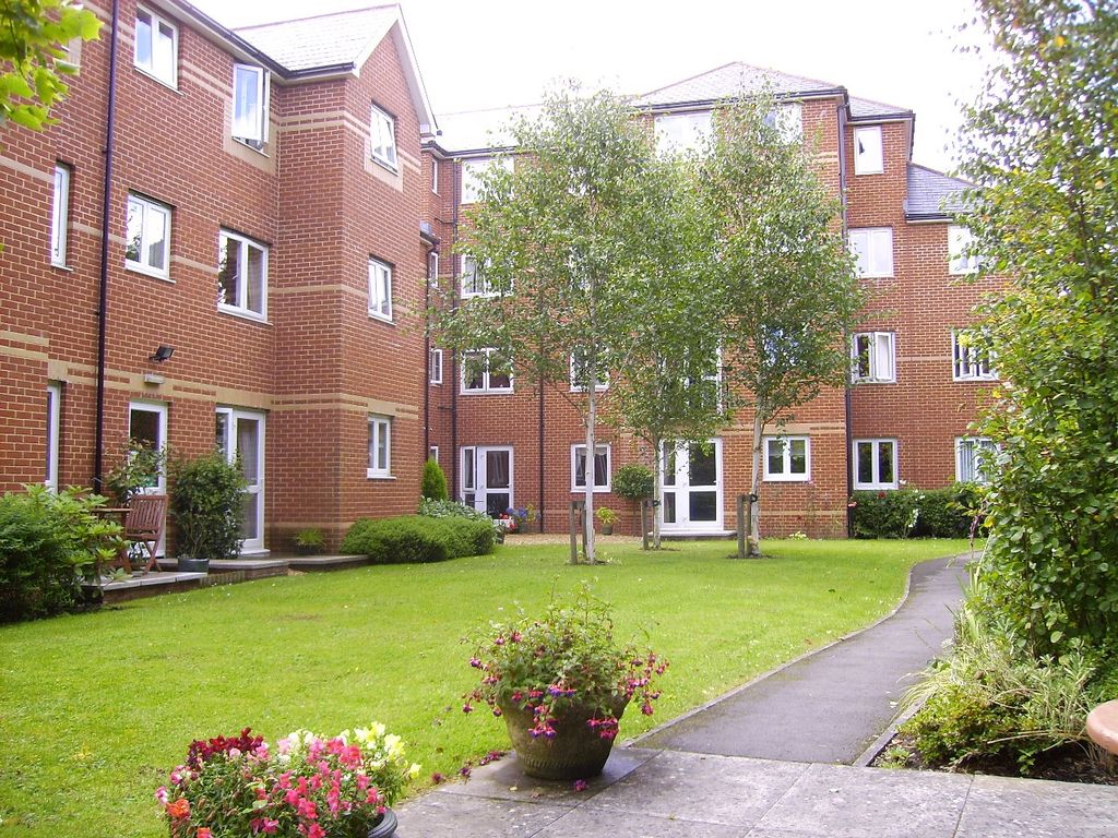 Property photo 1 of 11 Photos Show A Genera
