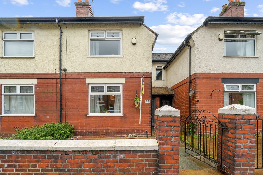 Property photo 1 of 19