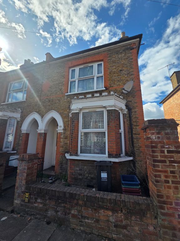 Property photo 1 of 24