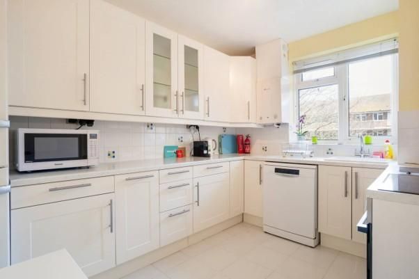 Property photo 3 of 11