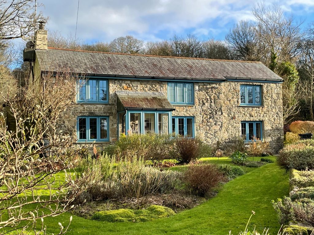 Property photo 3 of 36 4899956