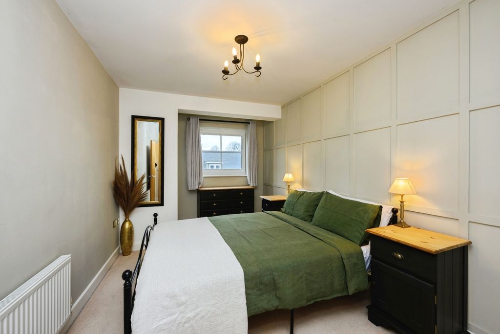 Property photo 2 of 15 Pbox-Img.Jpg