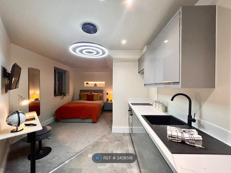 Property photo 1 of 27 Studio 1