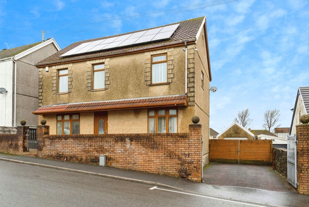 Property photo 1 of 21 Photo