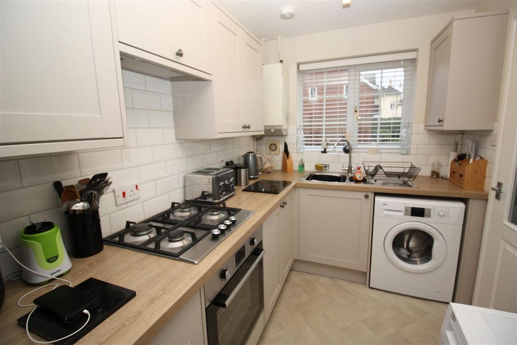 Property photo 2 of 10 Img_1558.Jpg