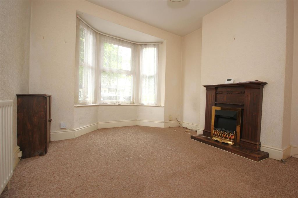 Property photo 3 of 16 Img_6856.Jpg