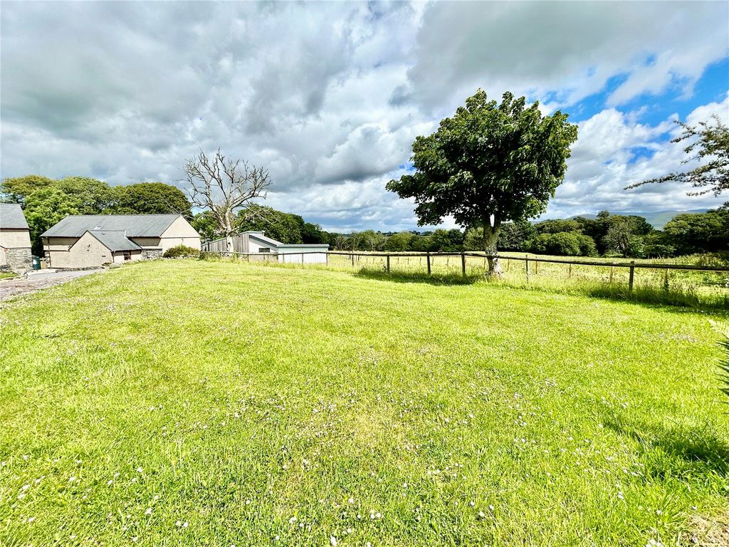 Property photo 1 of 24 Picture No. 34