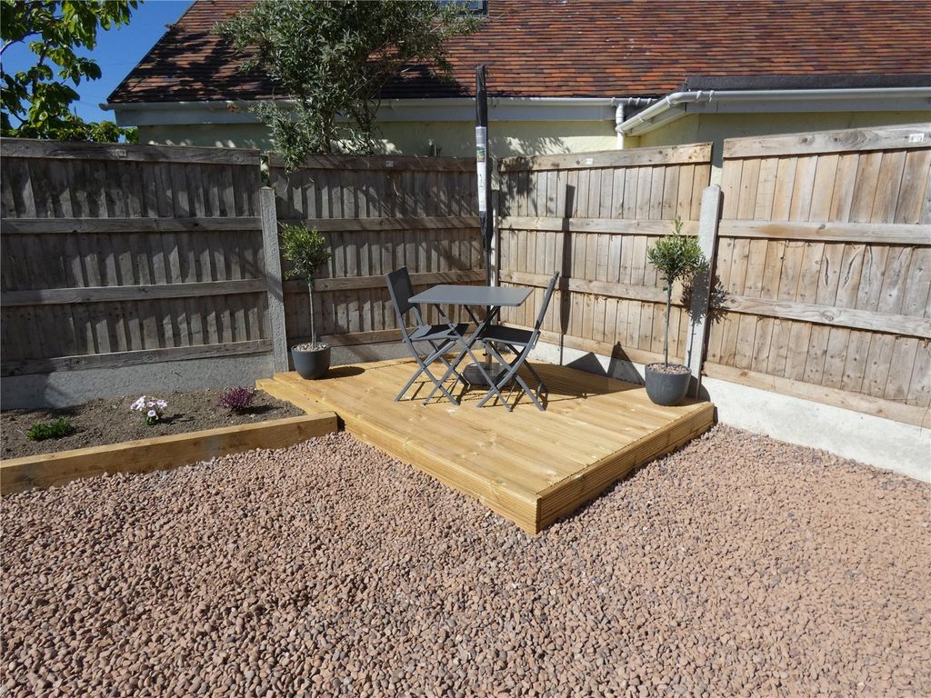 Property photo 3 of 17 Picture No. 27