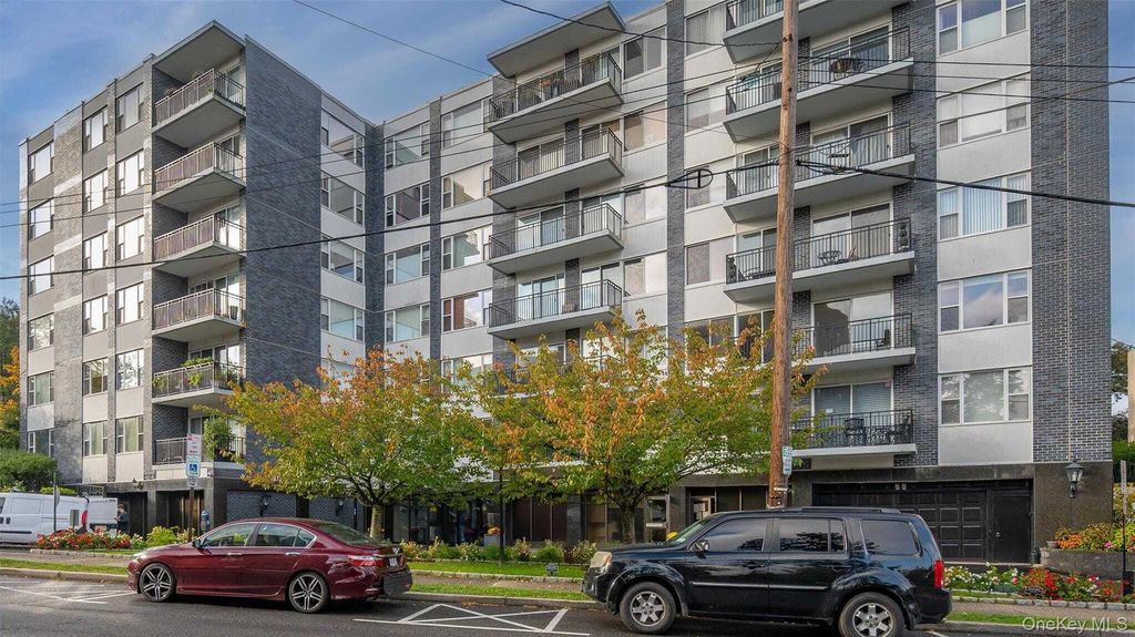 Property photo 1 of 25