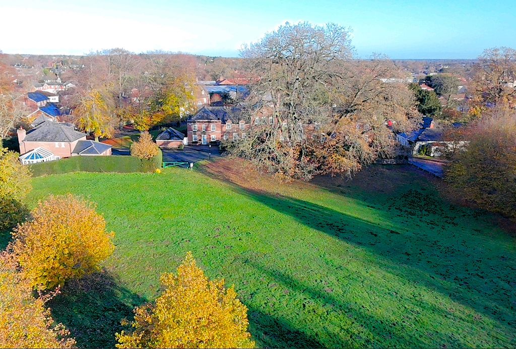 Property photo 3 of 41 Drone 4