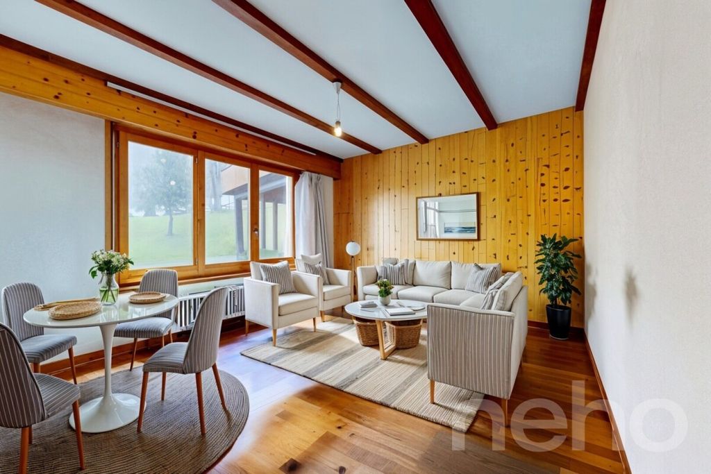 Property photo 3 of 11