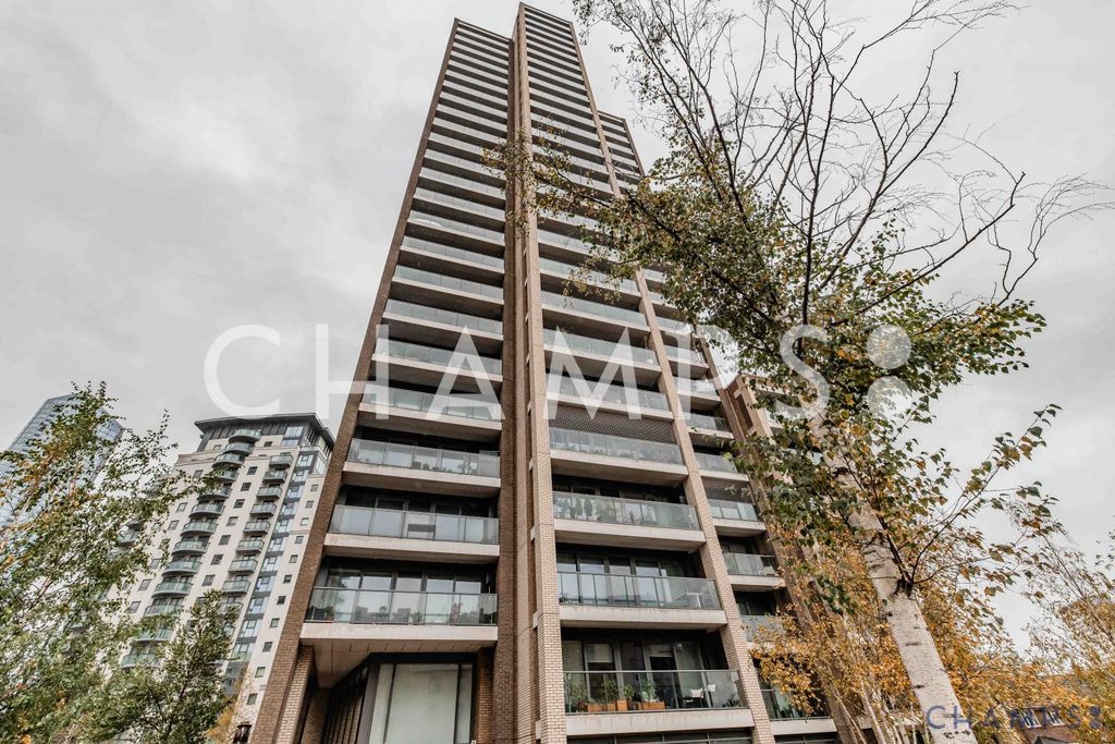 Property photo 1 of 11 1B Flat To Rent In Heriatge Tower E14