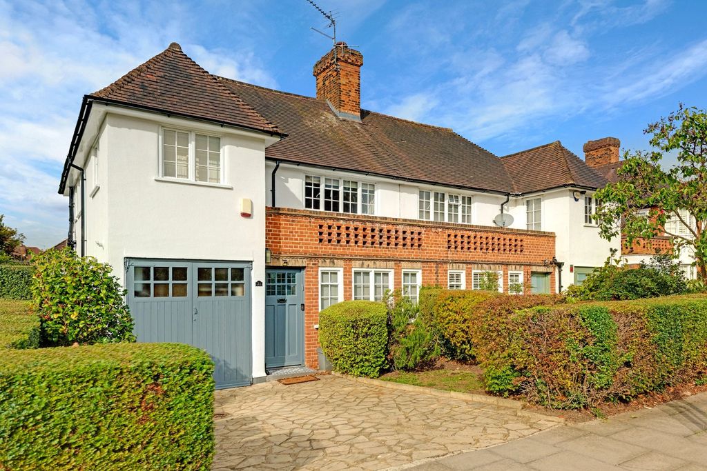 Property photo 1 of 14 Picture No. 02