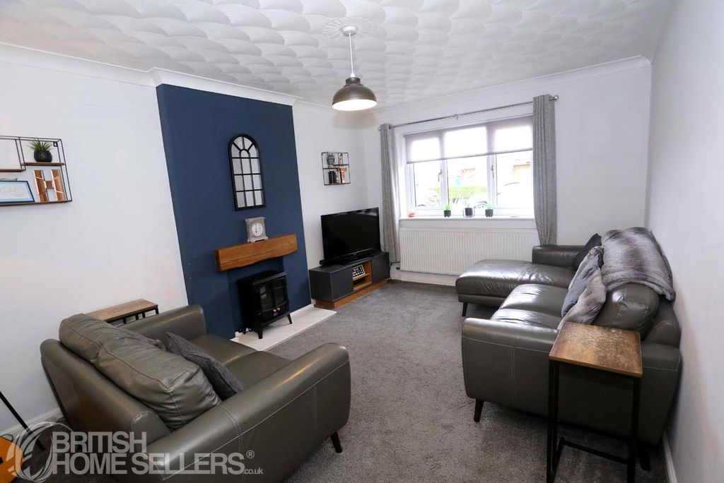 Property photo 3 of 19 Picture No. 08