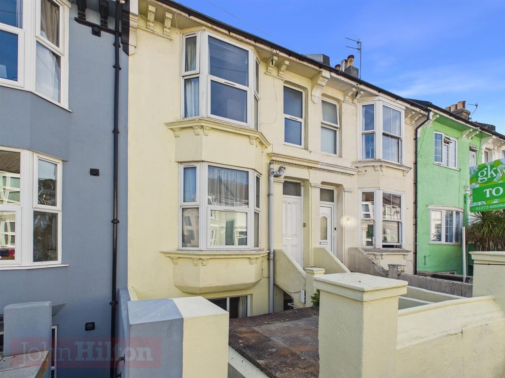 Property photo 1 of 11 Cam03907G0-Pr0313-Still015.Jpg