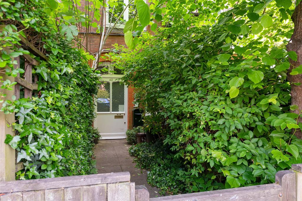 Property photo 1 of 9 42C Keswick Rd Ext 2.Jpg