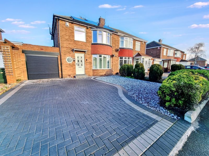 Property photo 2 of 15 Photo 12