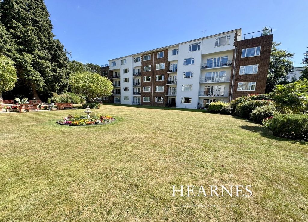 Property photo 1 of 23