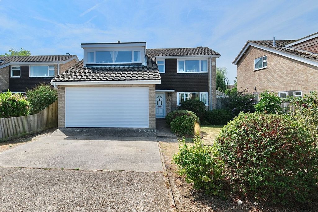 Property photo 1 of 13