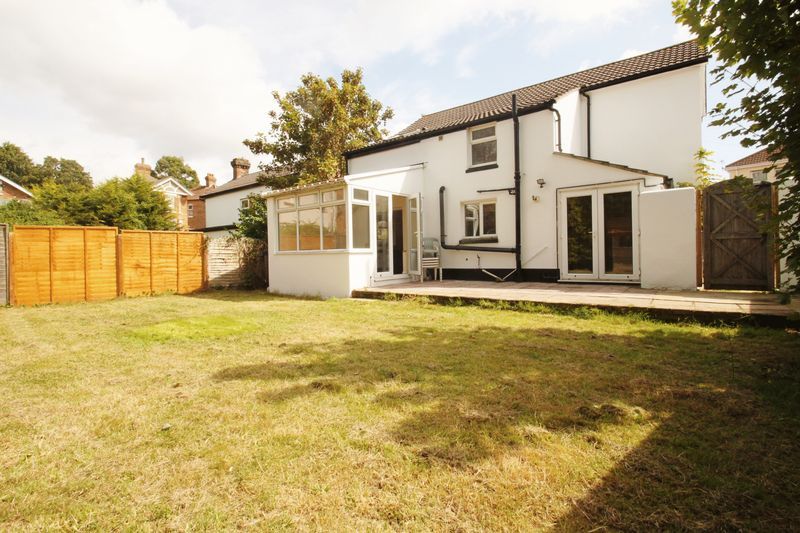 Property photo 2 of 11 Photo 7