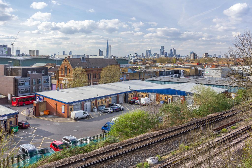 Property photo 1 of 6 Img_0035.Jpg