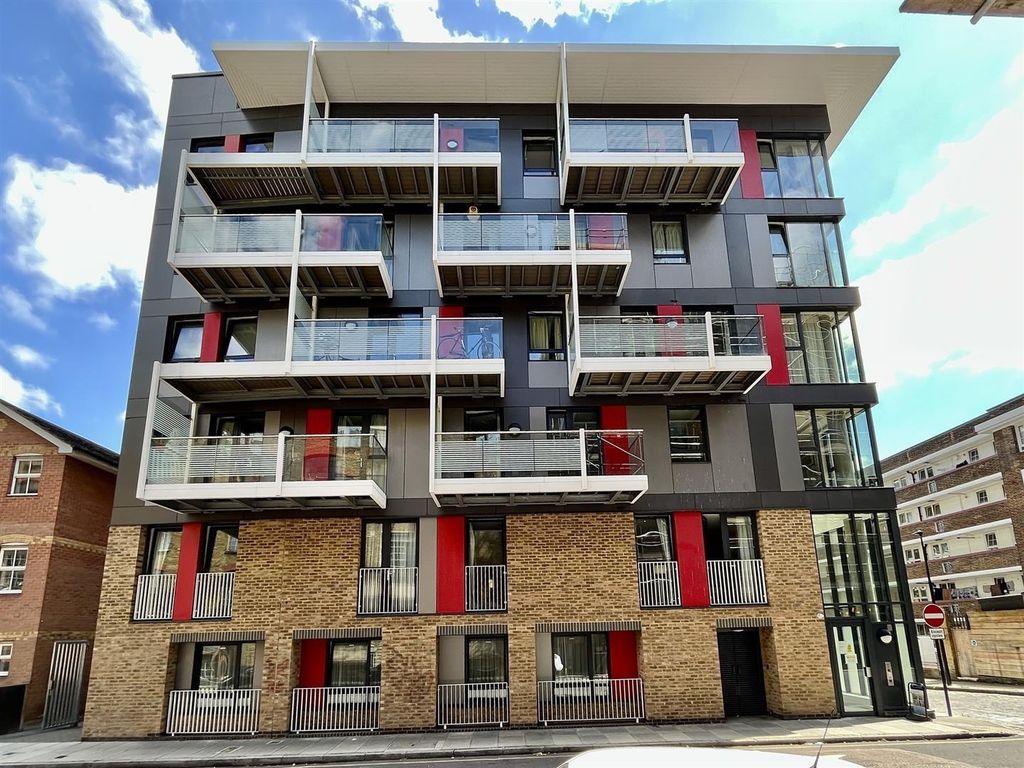 Property photo 3 of 20 _-C3Myk6Au6Fulwejzro2Q.Jpg