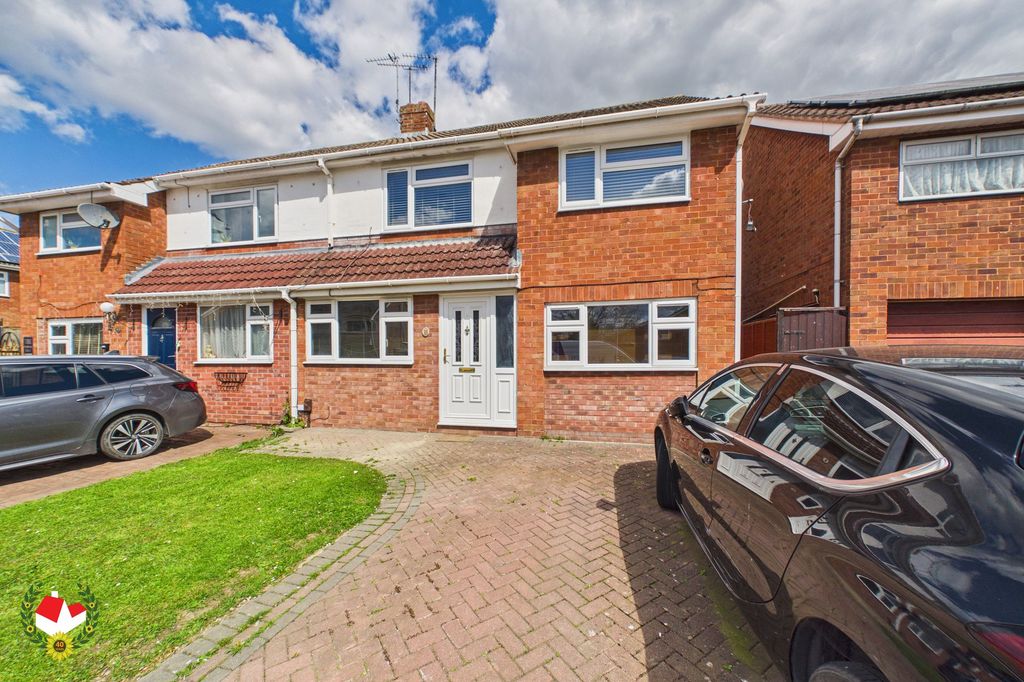 Property photo 1 of 16