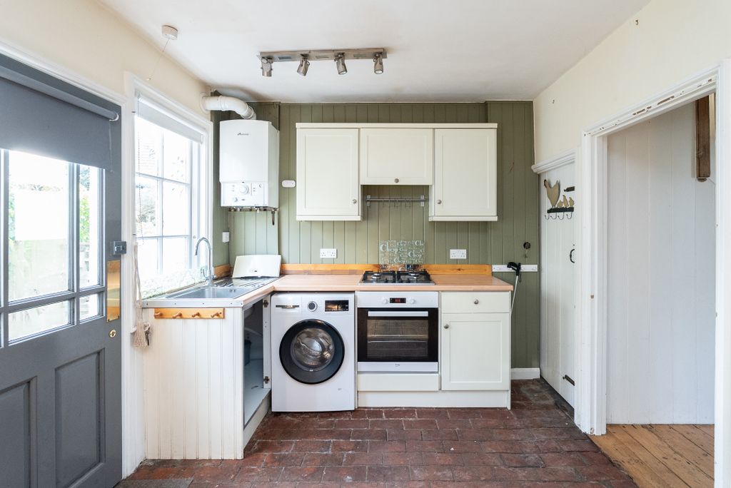 Property photo 3 of 16 Dsc05602